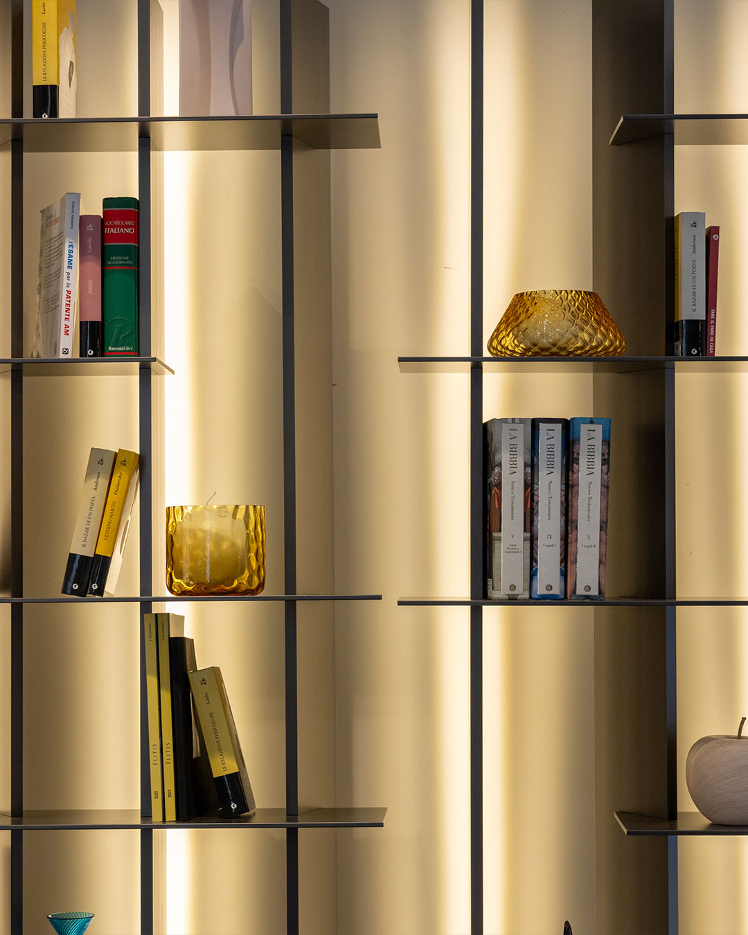 CCLight-Flou model bookcase