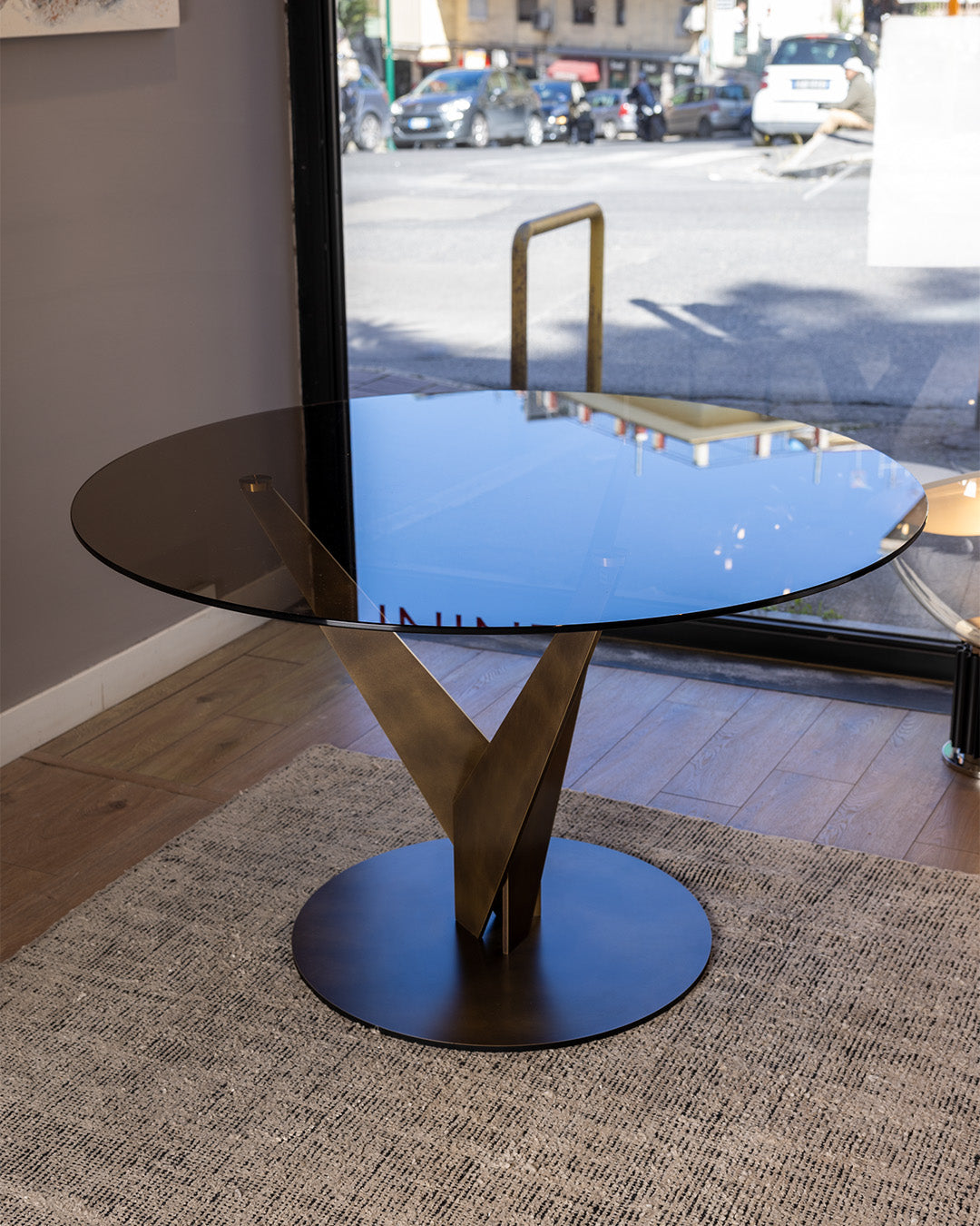 Tavolo Tondo quattro posti  Modello Epsylon - Fiam