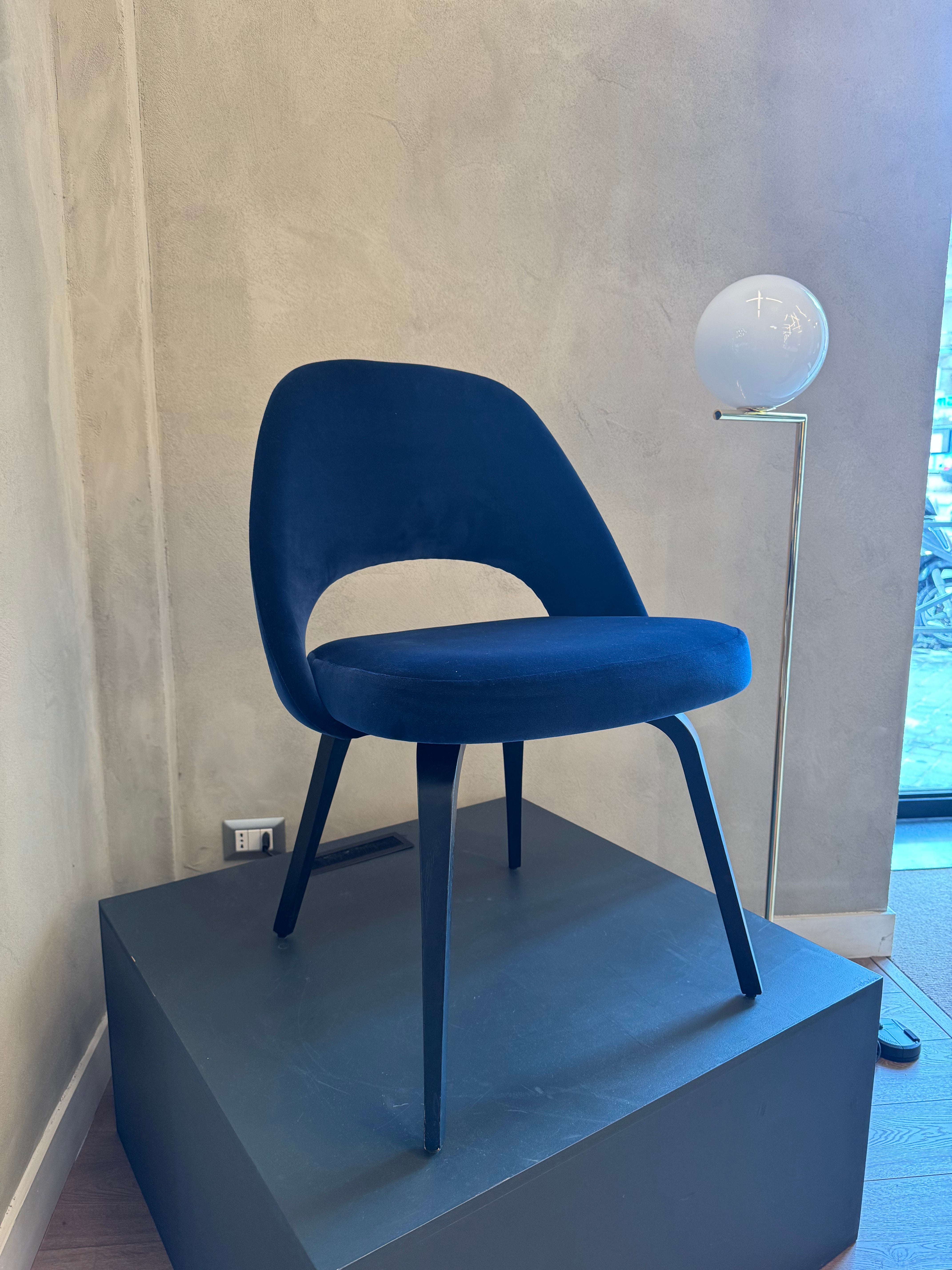 Saarinen Conference Chair Knoll