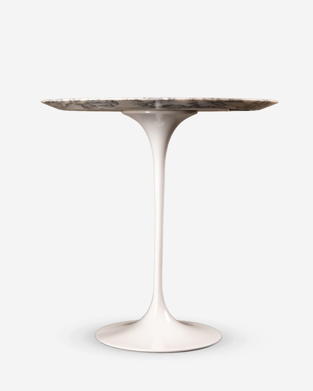 Knoll Tulip Saarinen coffee table with arabesque marble base and white base