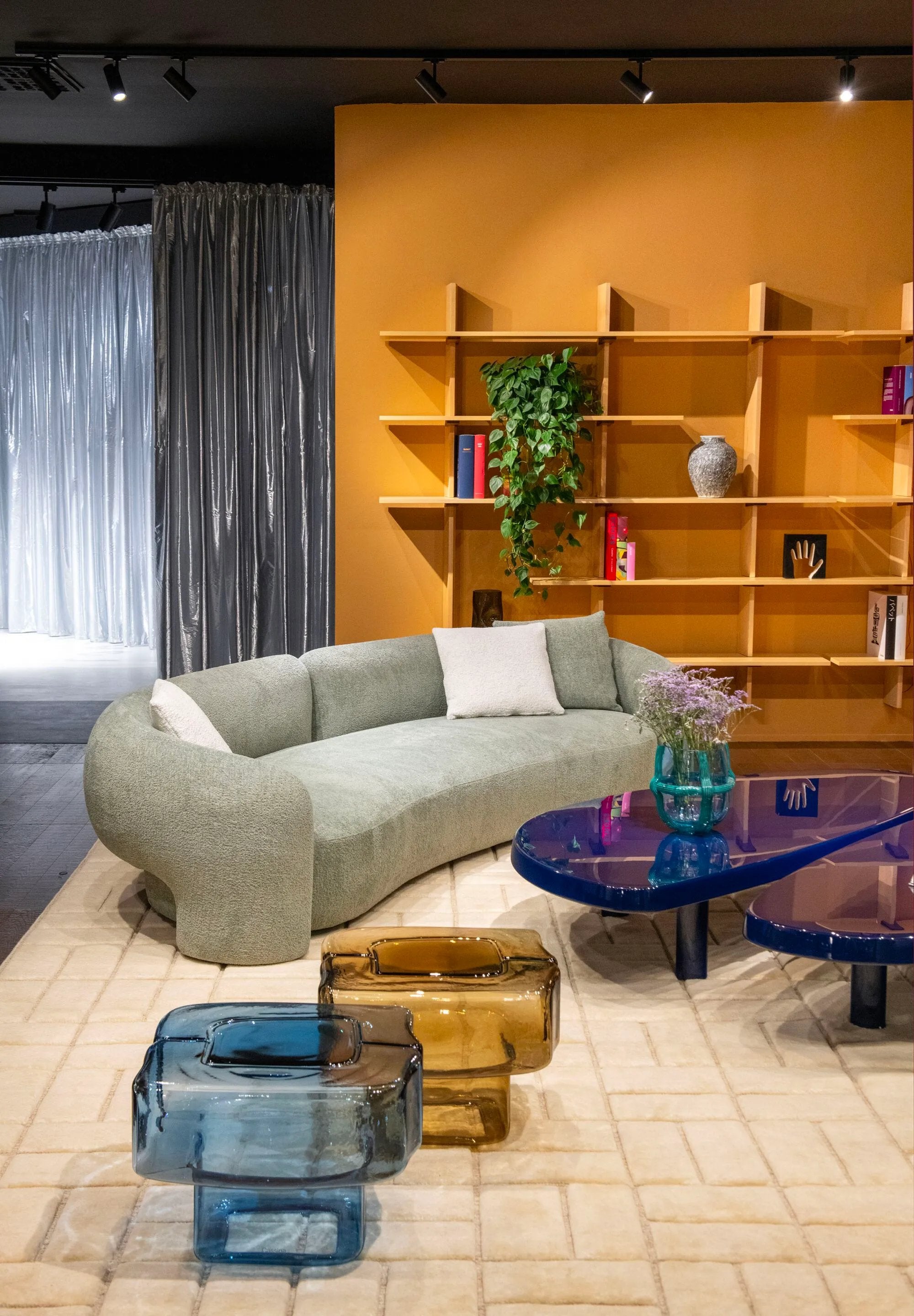 Dudet Bold Sofa - Cassina